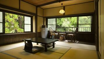Japanese Style Corner Room, River View | In-room safe, WiFi (free), individually decorated, bed sheets