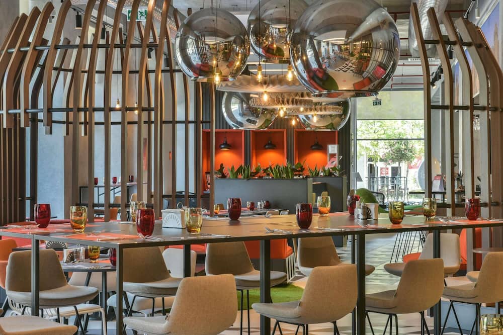 Ibis Baku City
