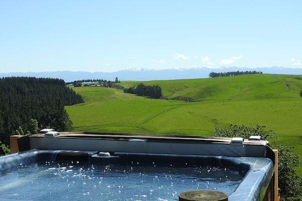 A spa pool has been located for the best view of the Ruahine Ranges in the west.