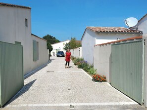 Property grounds - Beautiful apartment for 4 guests with WIFI, TV and terrace (La Grainetière)