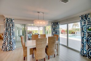 Dining - Lavish Vero Beach Escape with Pool, Patio + Dock! (Vero Beach)