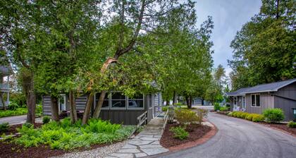 Walk to Everything Ephraim has to Offer! Pet Friendly! Great Wifi!