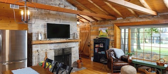 Remodeled Log Cabin | Dog-Friendly Near Wilson's