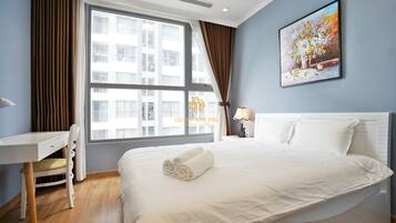 2 quartos, ferros/tábuas de passar roupa, Wi-Fi, roupa de cama