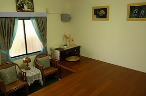 Family Double Room, Shared Bathroom | Desk, laptop workspace, free WiFi