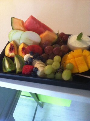 Free daily full breakfast - Boomerang Beach Luxury Bed & Breakfast (Boomerang Beach)