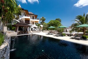 2 outdoor pools, pool loungers - Sensive Hill Villas (Kathu)