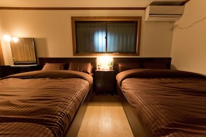Three-Bedroom House | 3 bedrooms, free WiFi - Casa Tokyo (Tokyo)