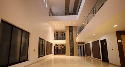 Hotel President Banquet & Lawns