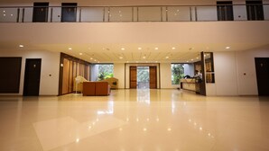 Ảnh chưa phân loại, 5 trong số 28 ảnh, nút