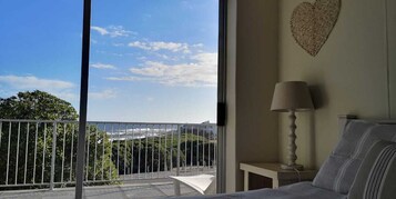 Casa de campo, ao lado da praia | Vista para a água