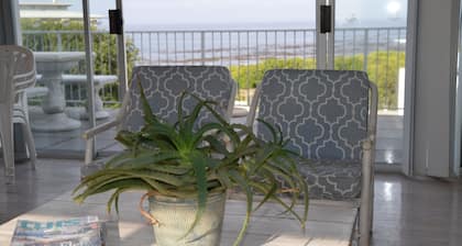 Hermanus Beach Cottage 1