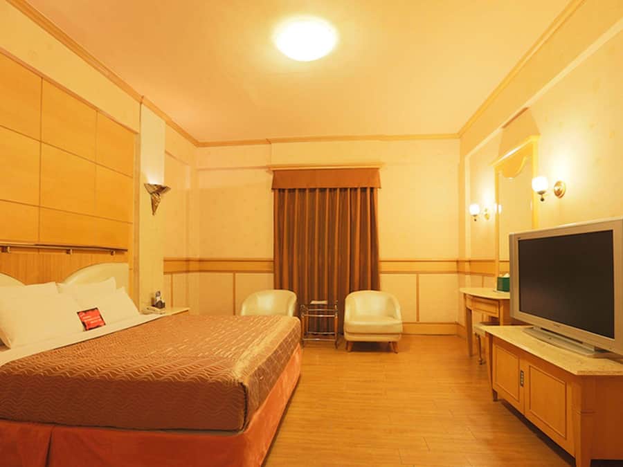 Minibar, individually furnished, desk, blackout curtains