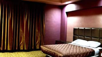 Minibar, individually furnished, desk, blackout drapes