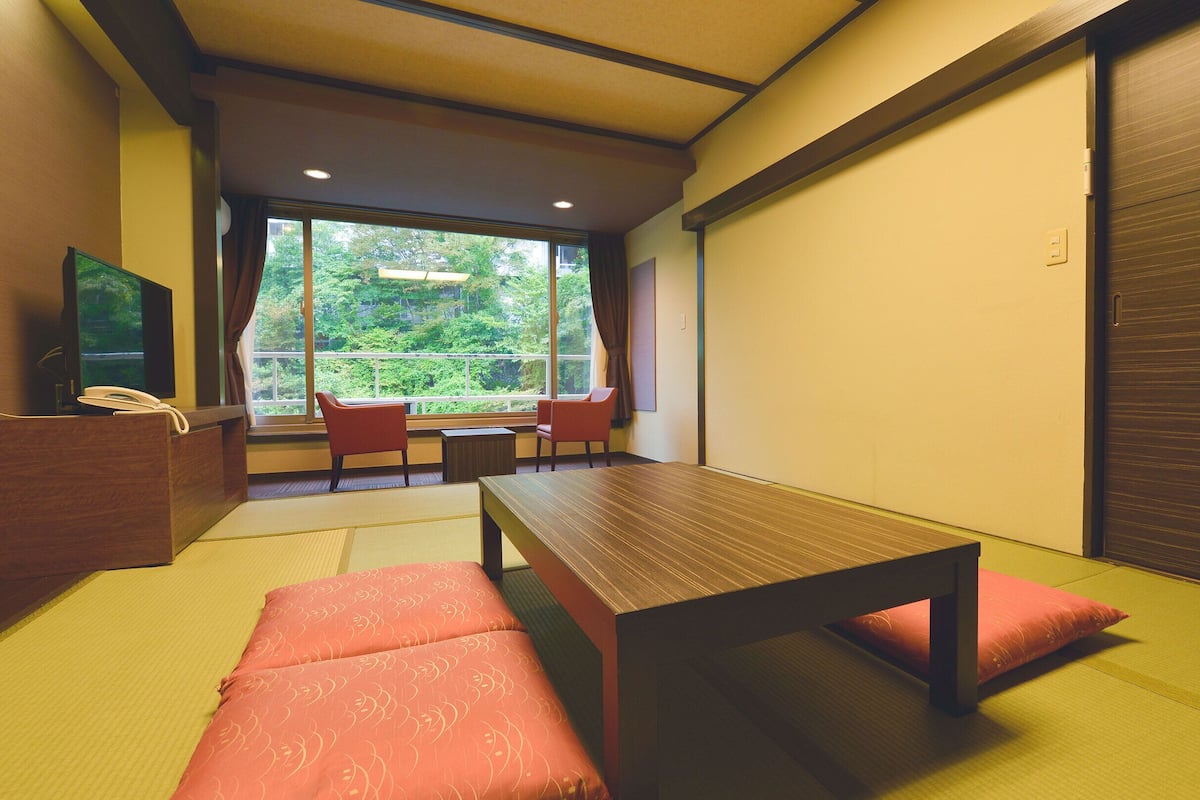 Chambre Standard, non-fumeurs, salle de bains commune (Japanese-Style) | Draps fournis