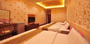 Habitación | Mobiliario individual, escritorio, wifi gratis