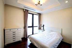 2 Schlafzimmer, Bügeleisen/Bügelbrett, WLAN, Bettwäsche