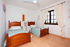 4 bedrooms, in-room safe, iron/ironing board, free WiFi