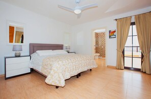 4 bedrooms, in-room safe, iron/ironing board, free WiFi