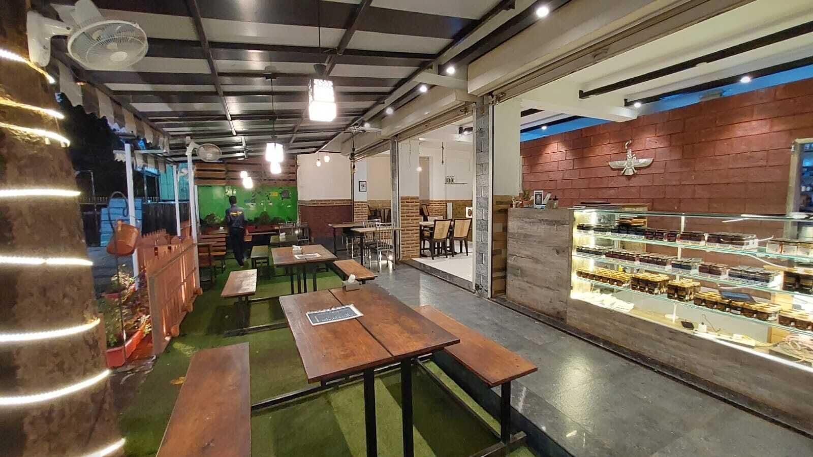 4 ravintolaa, kansainvälinen keittiö