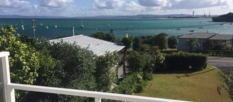 Come and Relax @ Rose's Retreat (with WIFI)