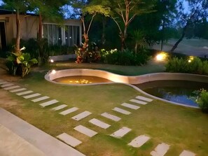 Property grounds - A Plus Hotel (Ubon Ratchathani)