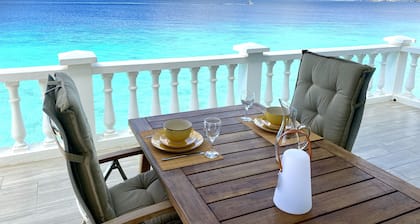 Relax and enjoy: Amazing Oceanfront Apartment Second Floor at Belair Bonaire!