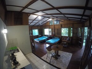 Daily local cuisine breakfast for a fee - Cabañas Bajo Bosque Drake (Drake Bay)