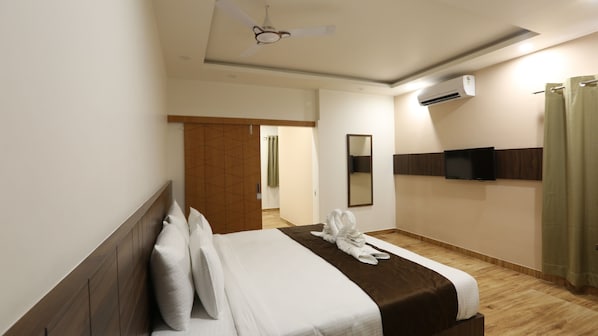 Family Room, 1 Bedroom | Individually decorated, individually furnished, laptop workspace - The Ventura Grand Hotel (Bengaluru)