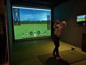 Interior - Luxurious private gite with pool, terrace, large gardens, golf simulator and gym (Limalonges)