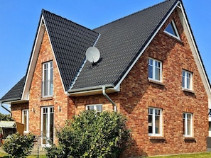 Exterior - Schwannest 2, Germany (Kalkhorst)