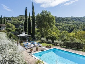 Outdoor pool - Poggio Ginepro Assisi with private pool, maximum privacy (Assisi)