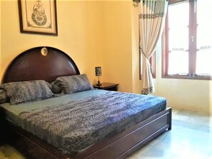 Casa de campo estándar, 2 habitaciones | Escritorio, wifi gratis y ropa de cama 