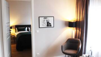 Double Room, Garden View | Living area | Flat-screen TV