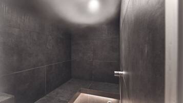Sauna, steam room