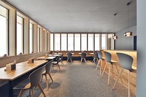 Desayuno bufé gratuito