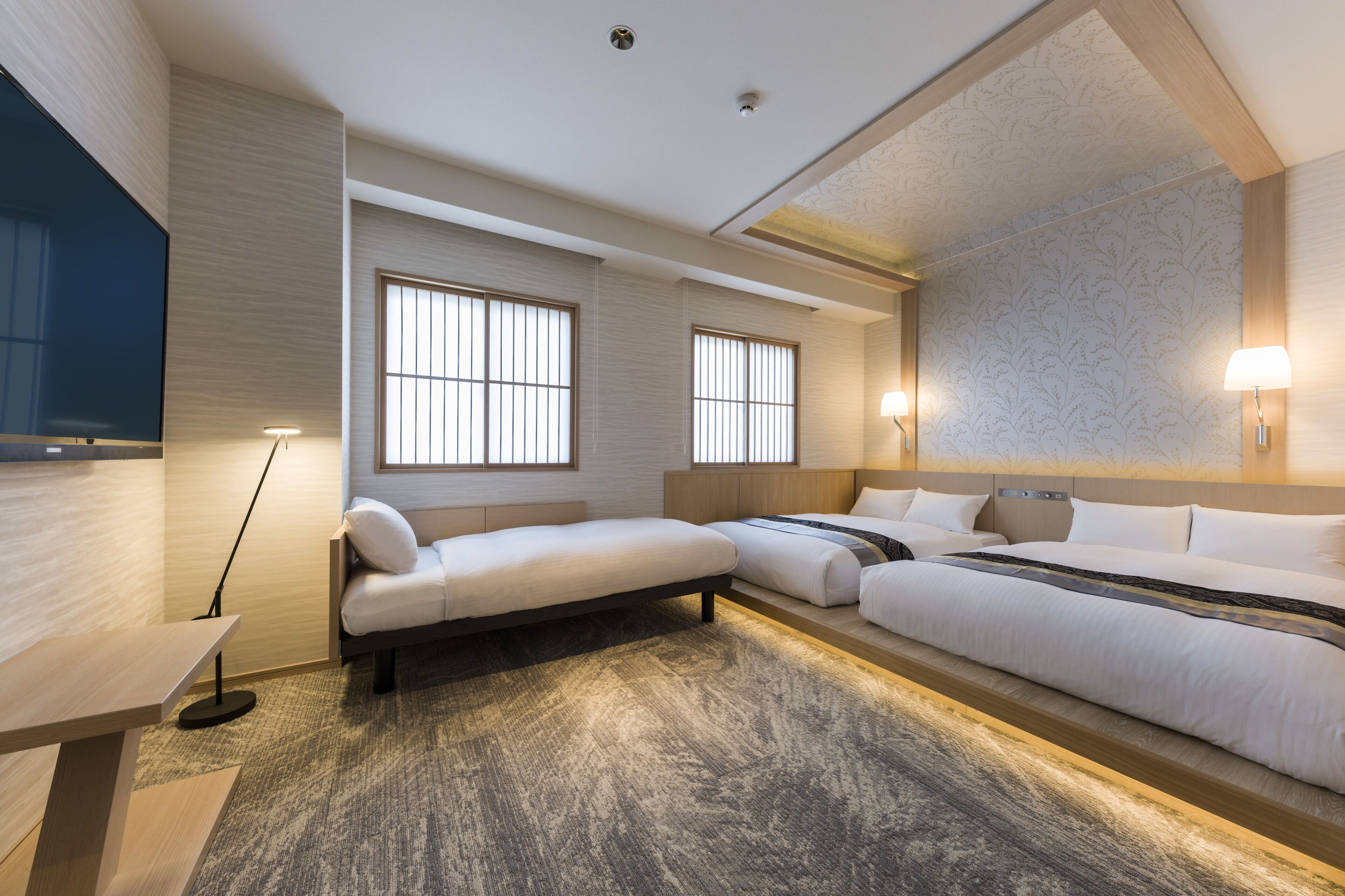 1 bedroom, down duvets, in-room safe, desk