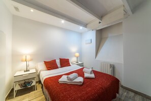 1 bedroom, iron/ironing board, free WiFi