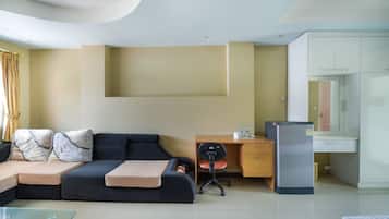Deluxe Double Room | Desk, free WiFi