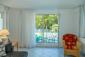 Apartment, Balcony (Astra) | Balcony