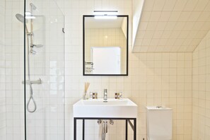 Bathroom - Herdade do Barrocal de Baixo (Montemor-o-Novo)