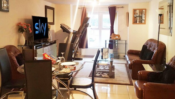 Unclassified image, 1 of 23, button - The Worsley Exclusive 2 Bed Apartment W (Manchester)