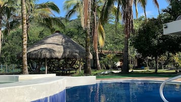 Alberca al aire libre