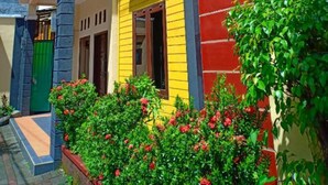 Exterior - Seven Wells Guesthouse (Manado)