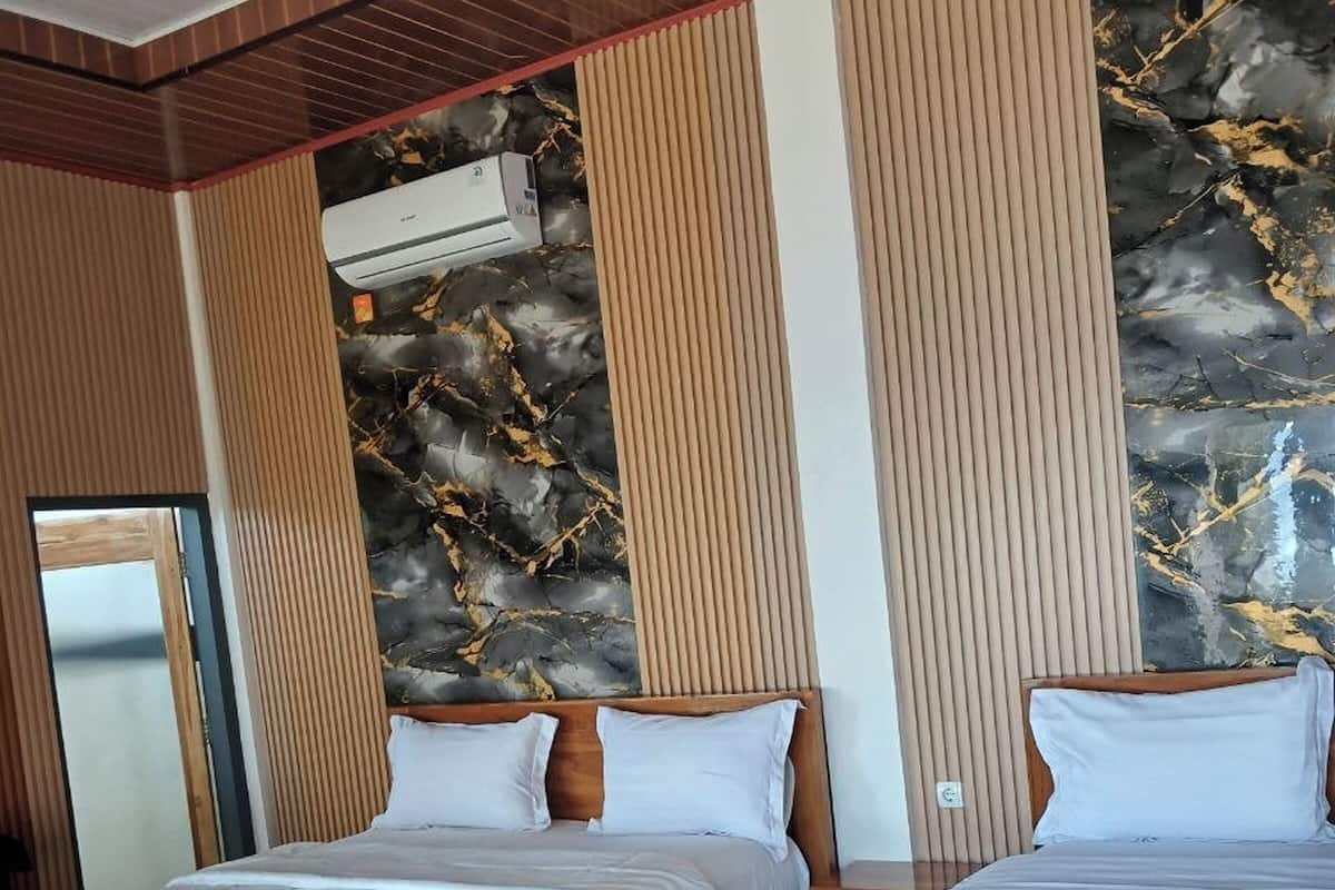 Habitación familiar, cocina | Escritorio, wifi gratis, ropa de cama