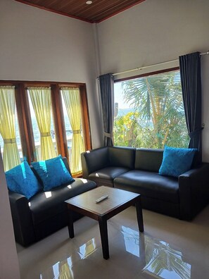 Family Room, Kitchen