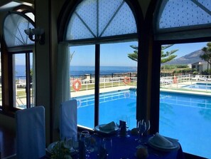 Pool - Hotel Restaurante Glasgow (Oia)