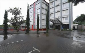 Exterior - Wirton Dago Hotel (Bandung)