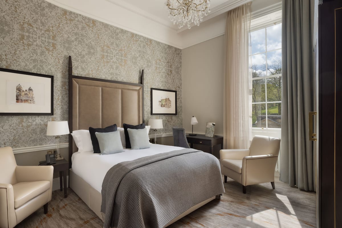 classic room- includes spa access | in-room safe, individually decorated, individually furnished