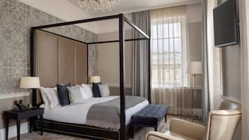 Superior Suite- includes spa access